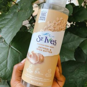 St Ives Soothing Body Wash Oatmeal & Shea Butter 473ML