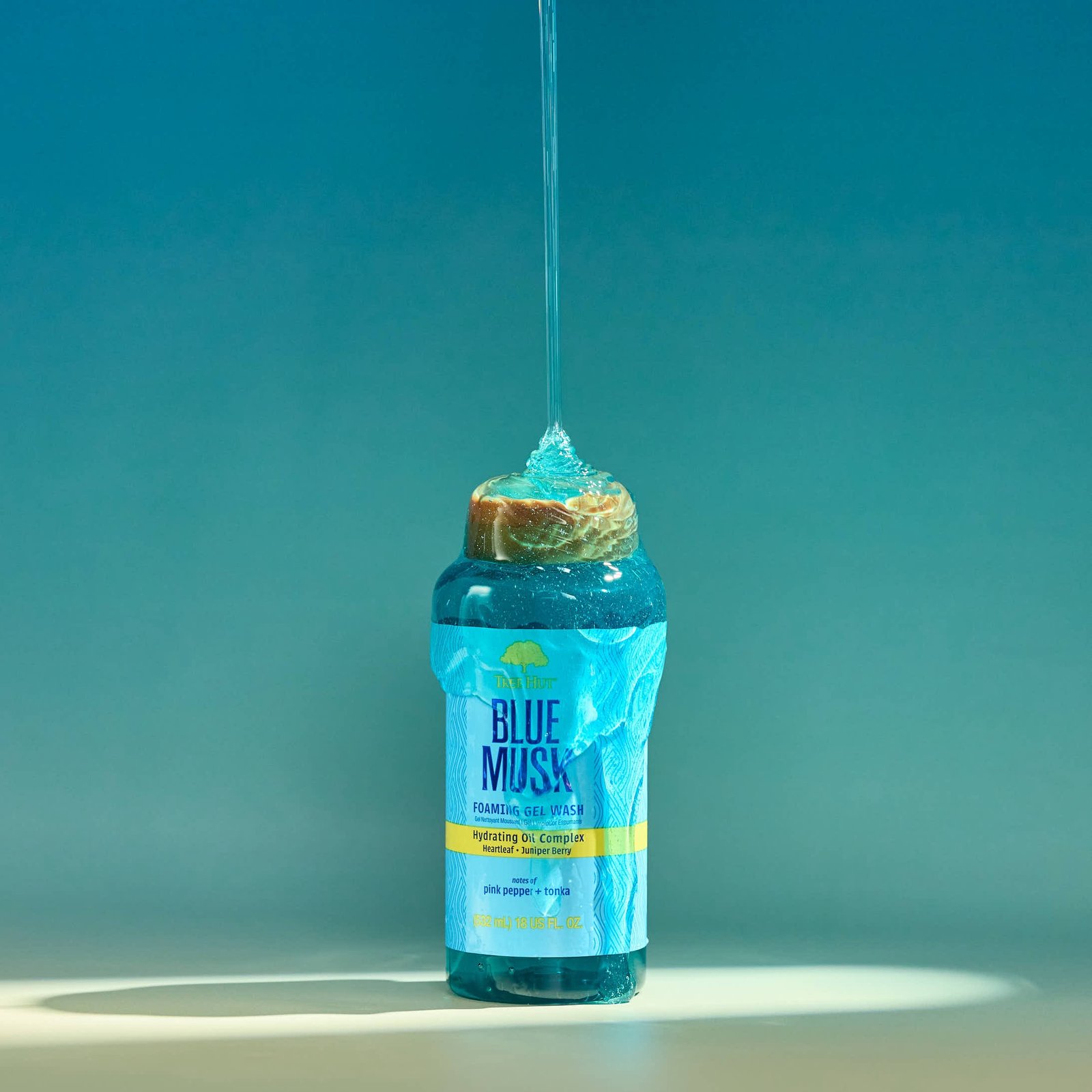 TREE HUT BLUE MUSK FOAMING GEL WASH 532ML – Image 2